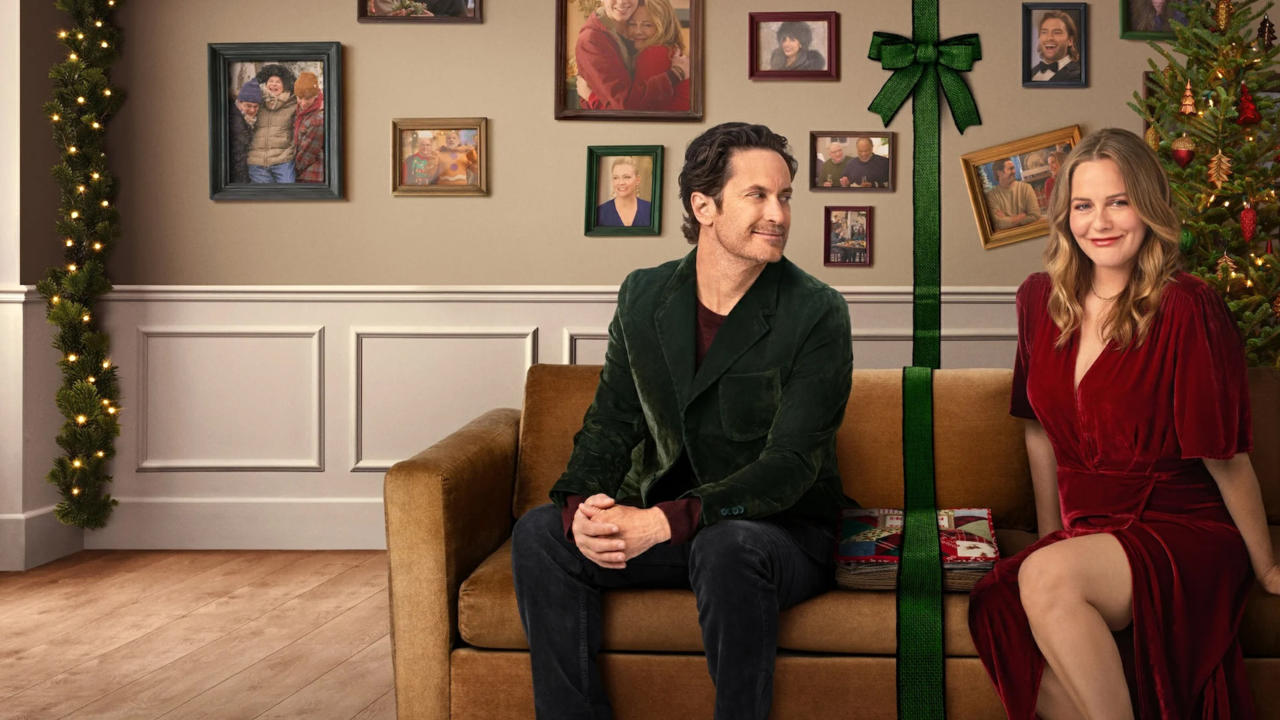 A Merry Little Ex-Mas